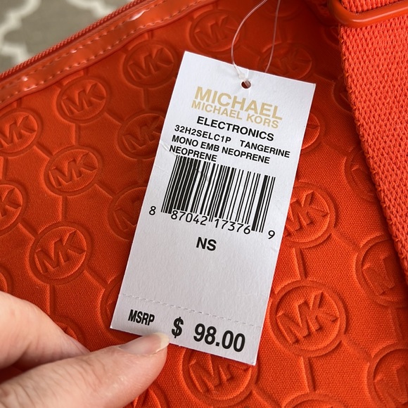 Cross Body embossed neoprene web cross body. Sleek cross body - Picture 9 of 9